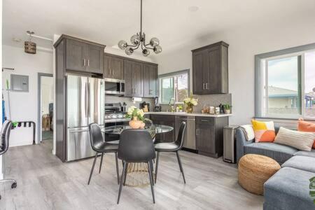 Amazing Ocean View - Luxury Manhattan Beach 1 Bedroom - Parking Extérieur photo